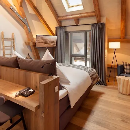 Almrefugio Inn