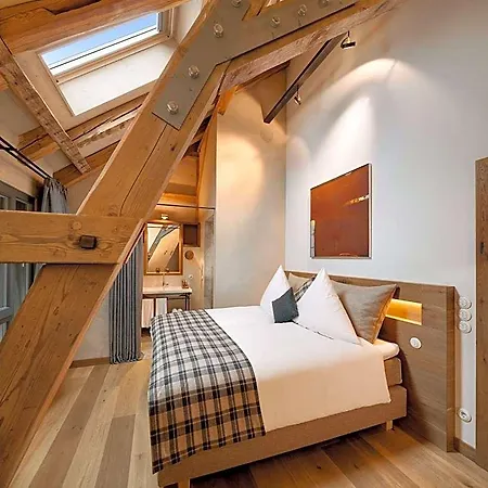 بيت ريفي Almrefugio 4*