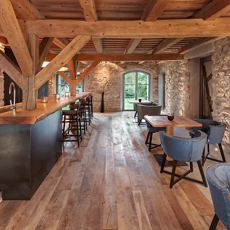 Herberg Almrefugio