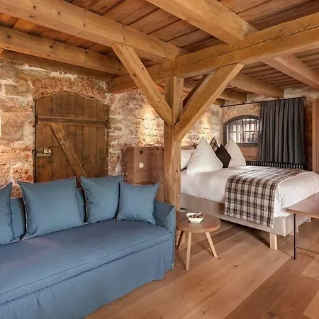 Almrefugio Herberg 4*