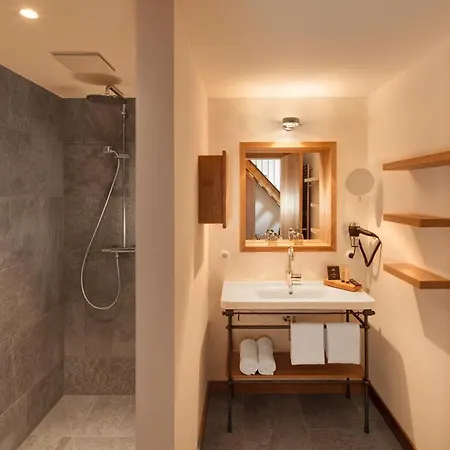 Almrefugio 4* نيوماركت إن دير أوبيرفالز