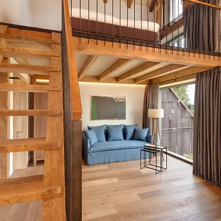 بيت ريفي Almrefugio 4*